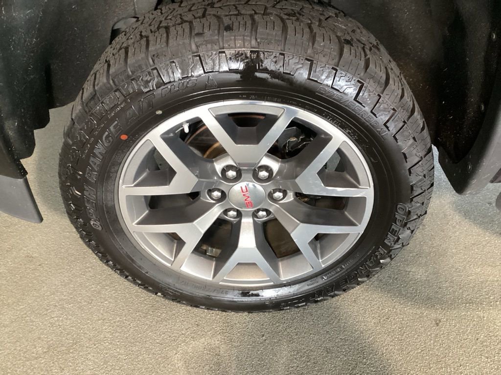 Used 2017 GMC Sierra 1500 SLT image 16