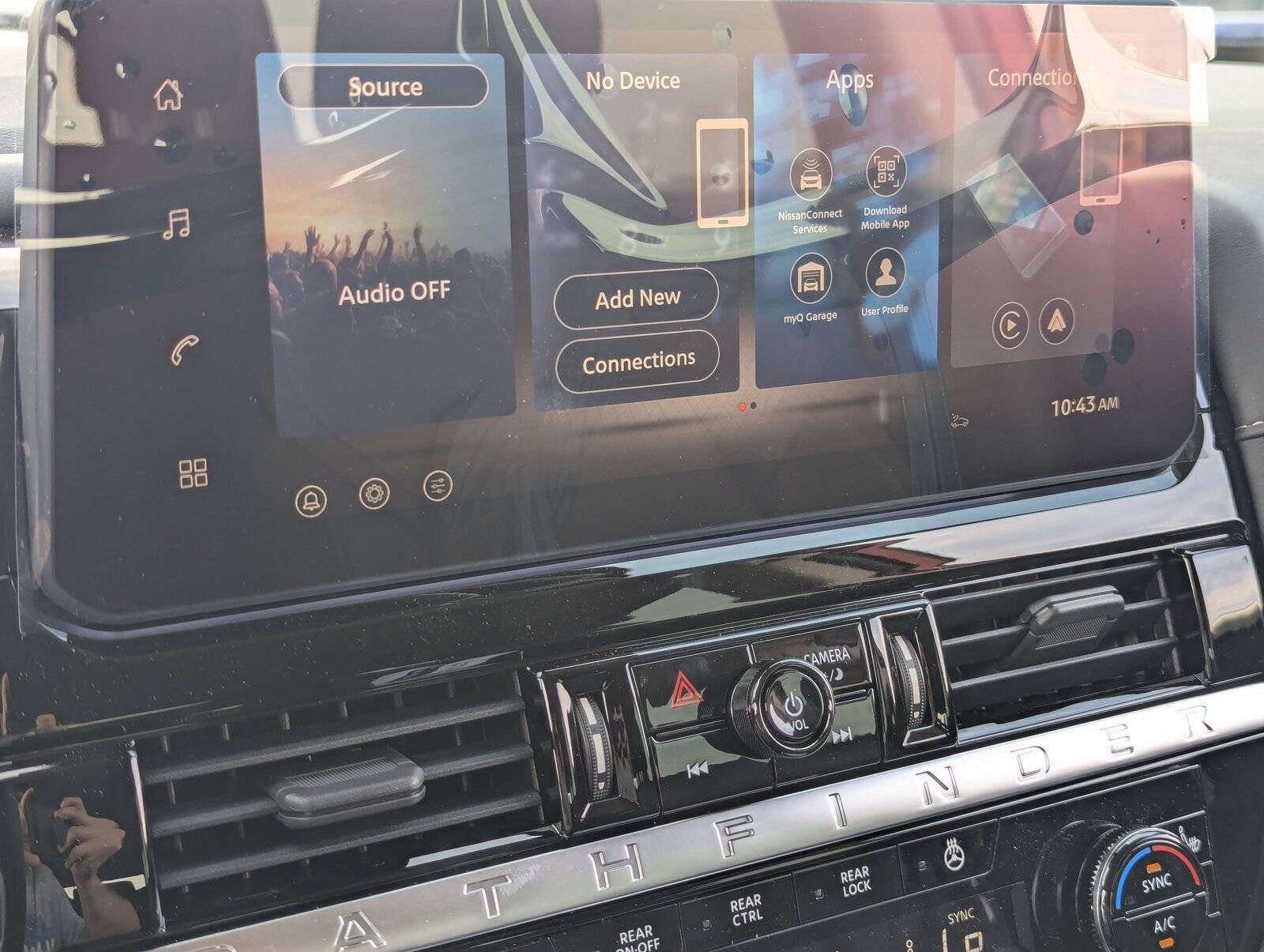 New 2026 Nissan Pathfinder SL AWD/4WD image 13
