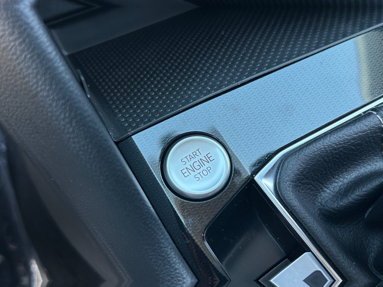 New 2026 Volkswagen Taos S FWD image 28