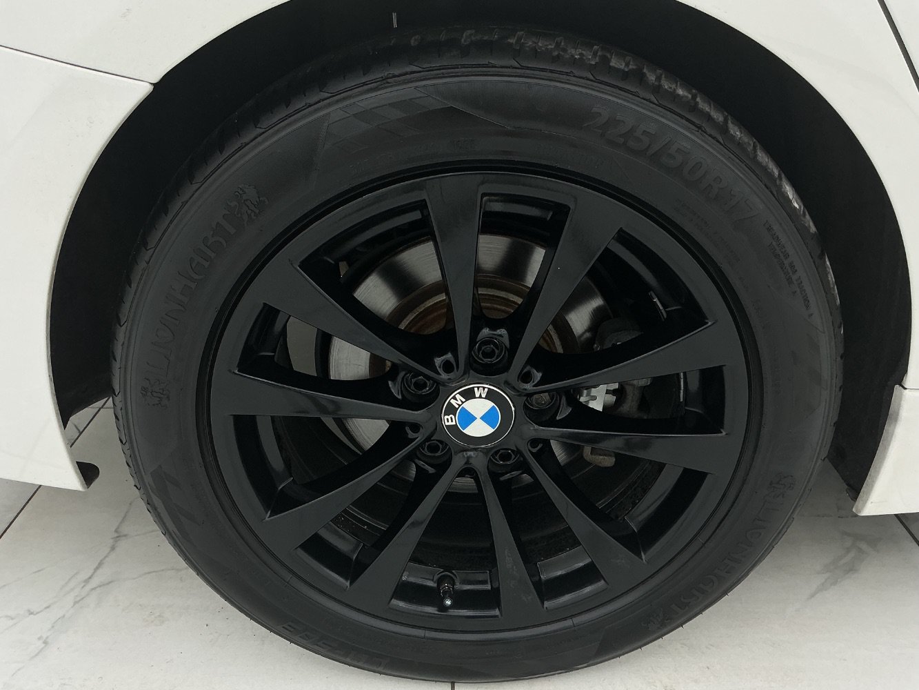 Used 2018 BMW 320i Sedan RWD image 44