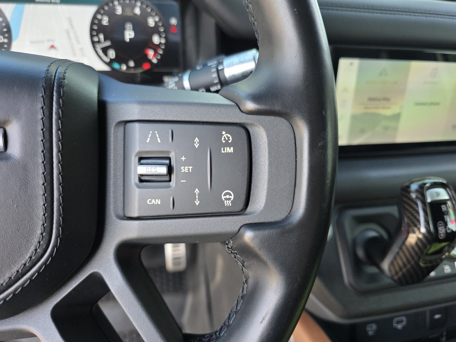 Used 2021 Land Rover Defender 110 X AWD/4WD image 20