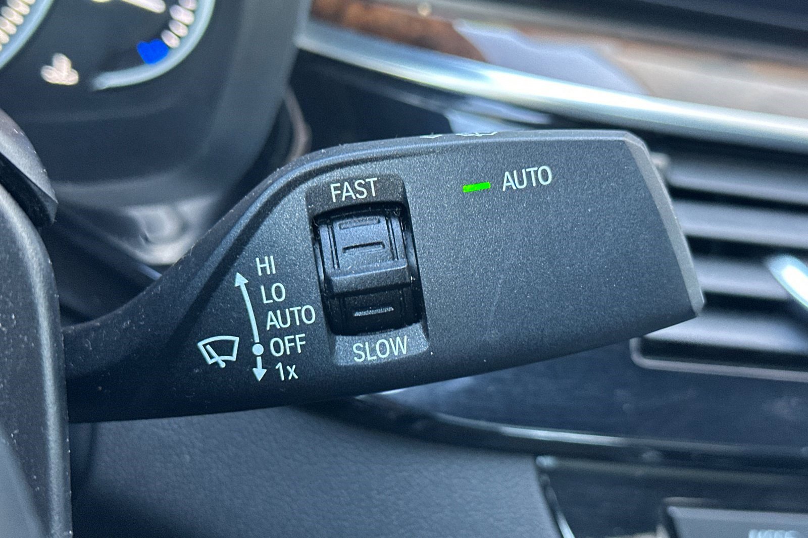 Used 2018 BMW 530i image 33