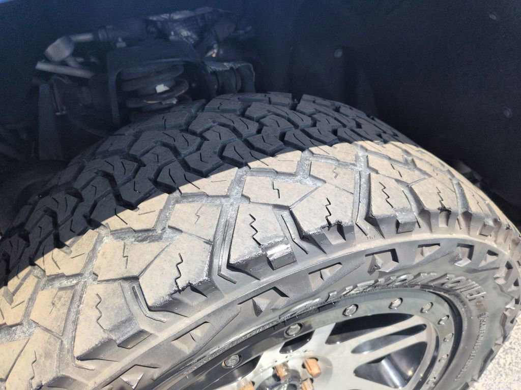 Used 2019 Chevrolet Colorado Z71 AWD/4WD image 28