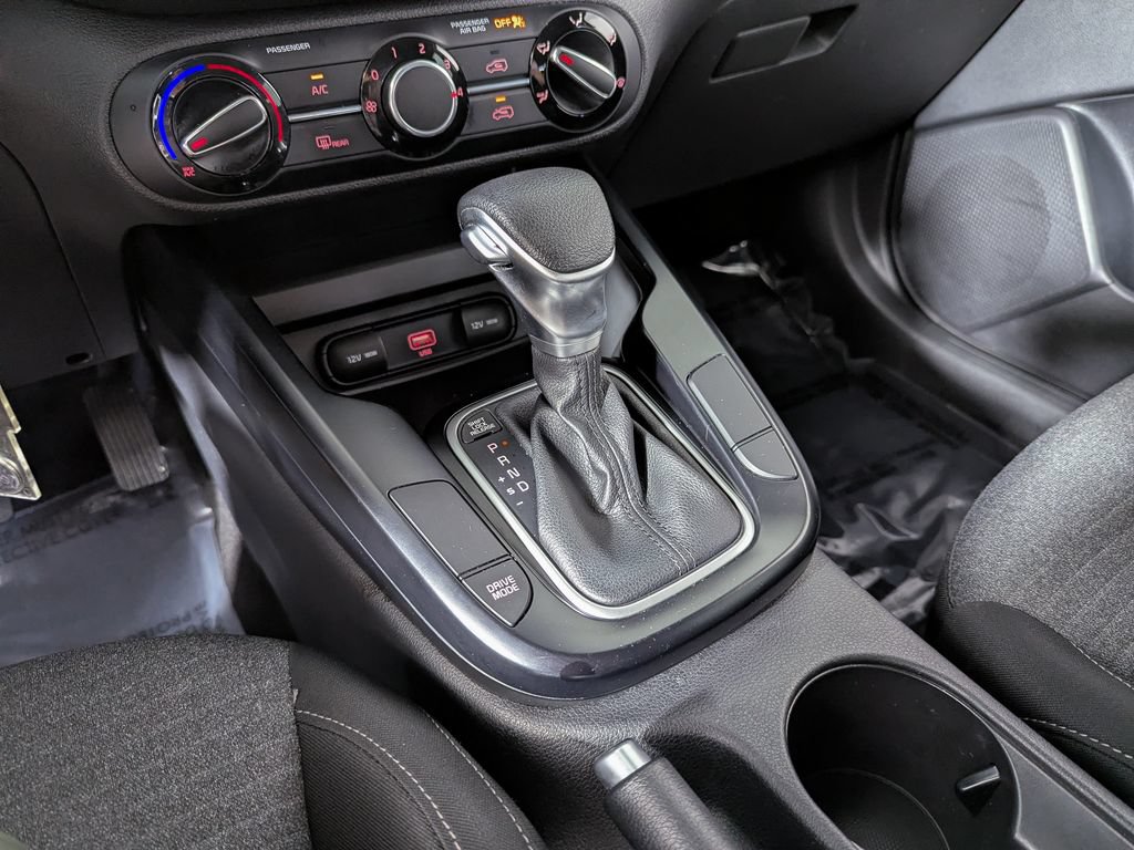 Used 2020 Kia Soul S FWD image 32