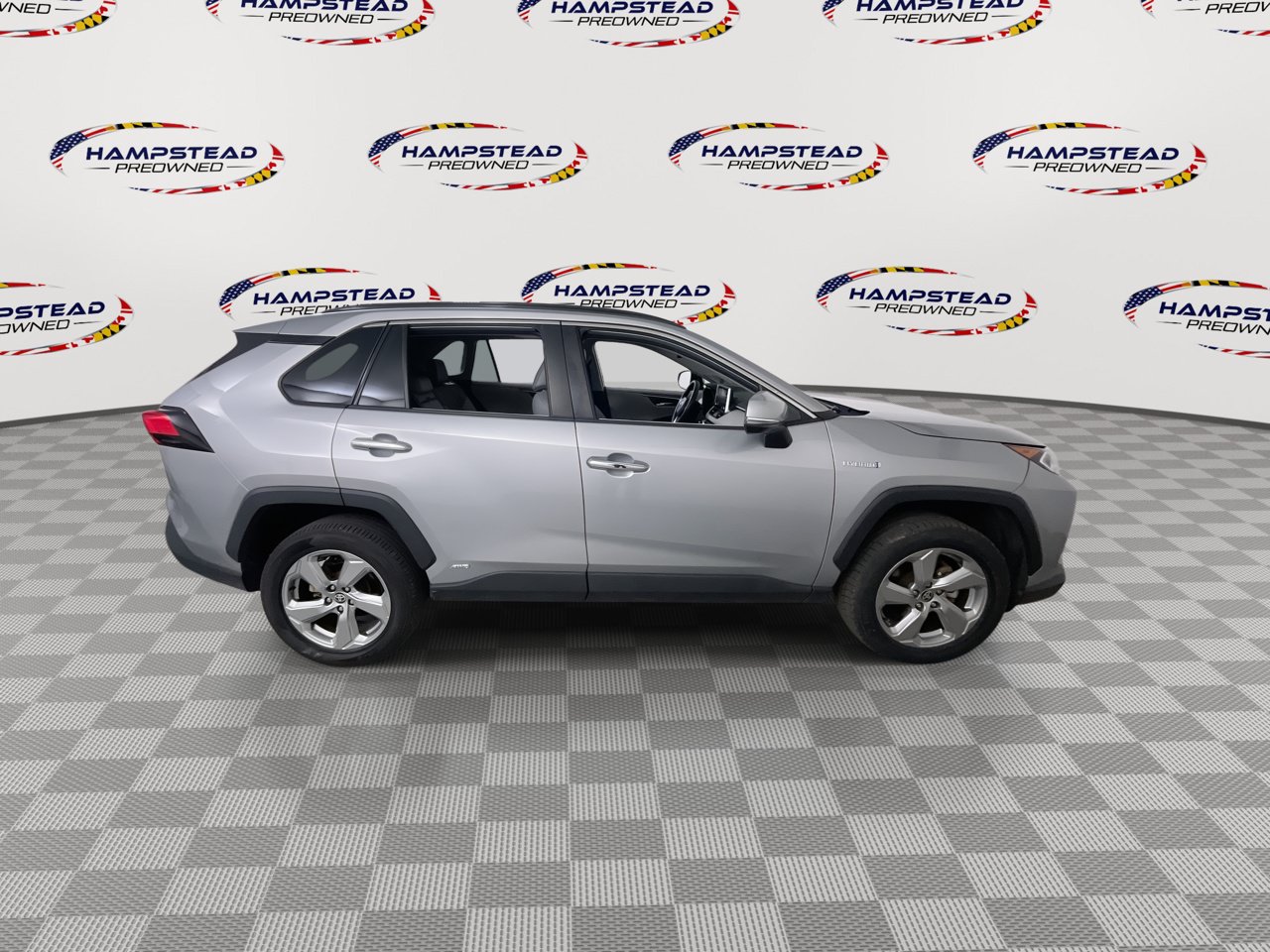 Used 2021 Toyota RAV4 Limited AWD/4WD image 9