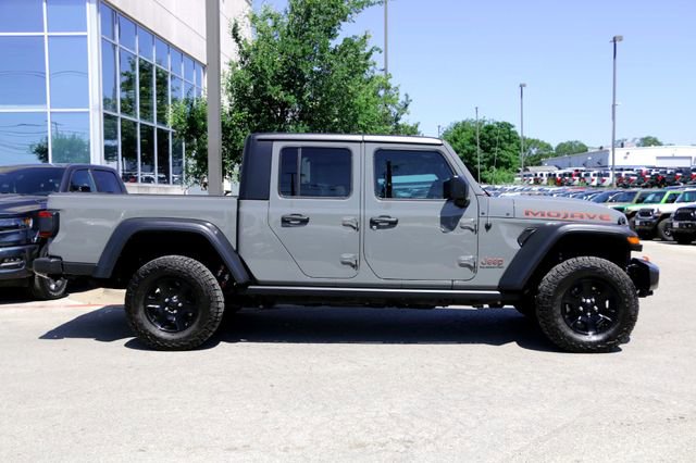 Used 2022 Jeep Gladiator Mojave w/ LED Lighting Group AWD/4WD image 4