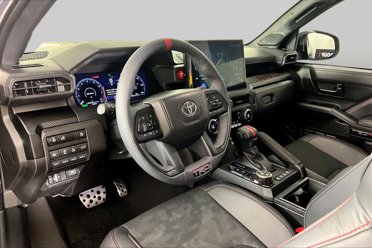 Used 2025 Toyota Tacoma TRD Pro AWD/4WD image 17