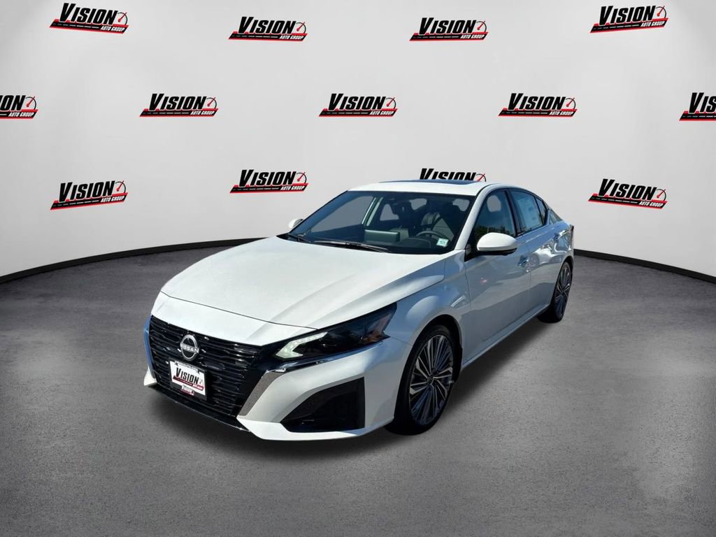 New 2025 Nissan Altima 2.5 SL image 1
