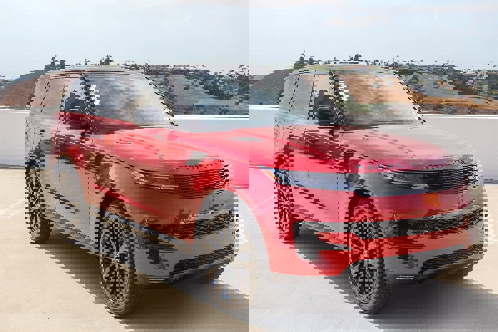 New 2025 Land Rover Range Rover Sport SE image 3