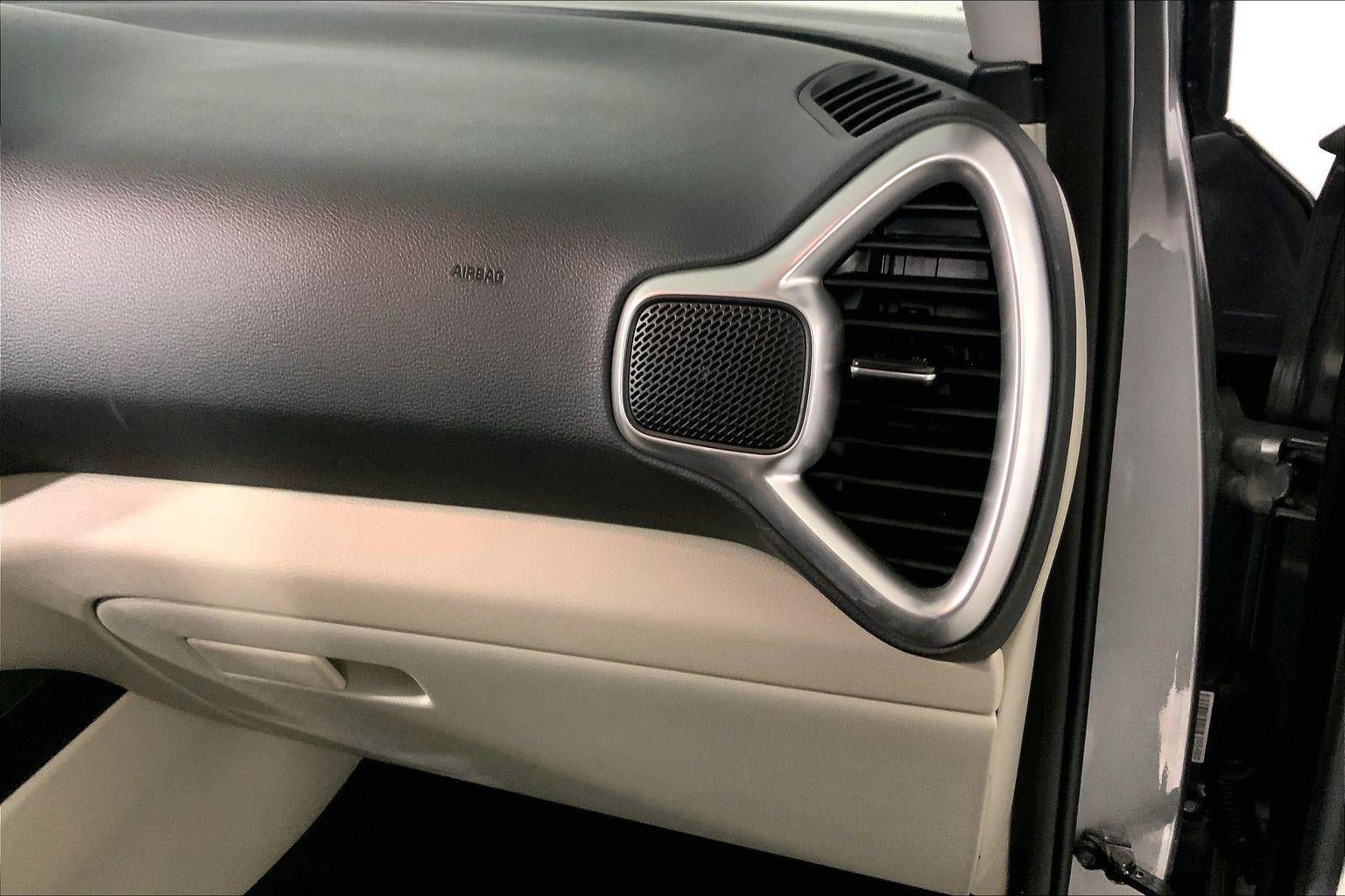 Certified 2025 Kia Soul LX image 16