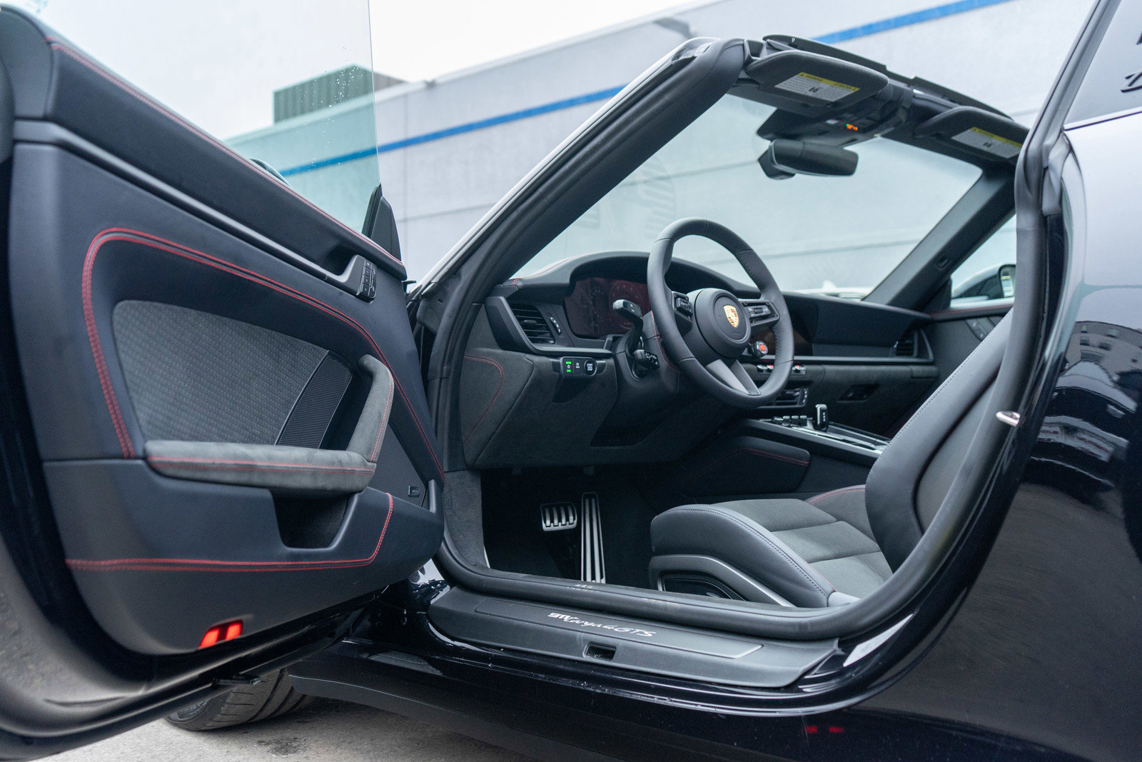 Used 2025 Porsche 911 Targa 4 GTS image 14