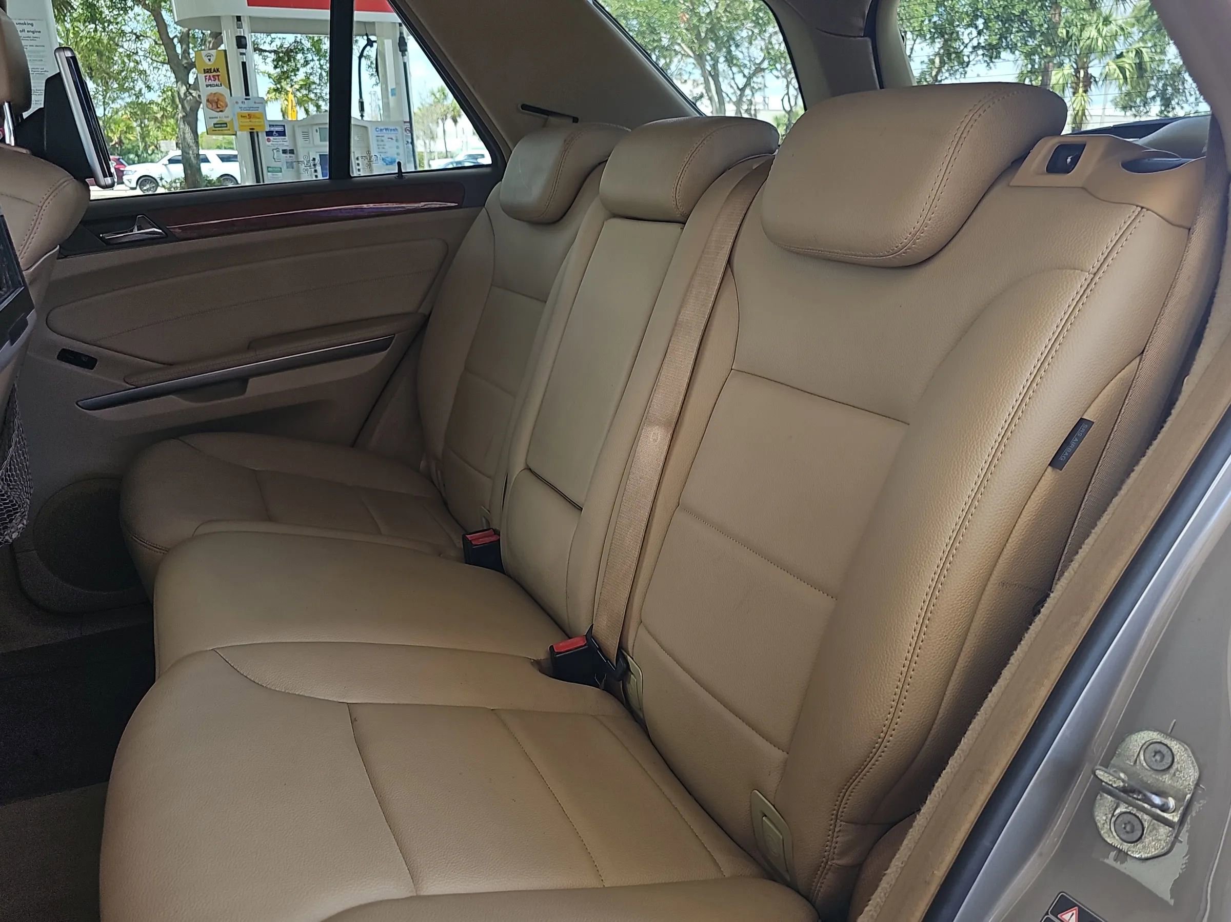 Used 2009 Mercedes-Benz ML 350 4MATIC image 33