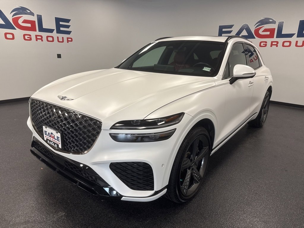 Used 2023 Genesis GV70 3.5T Sport w/ Sport Prestige Package image 5