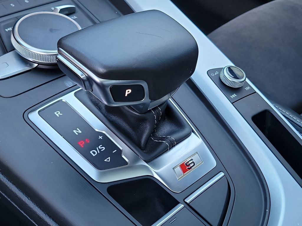 Used 2018 Audi S4 Prestige w/ Prestige Package image 25