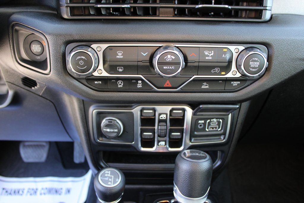 Used 2024 Jeep Gladiator Sport image 21