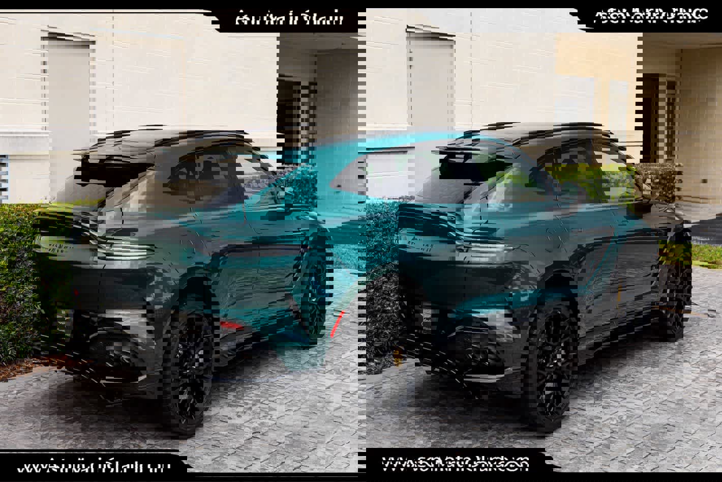 Used 2025 Aston Martin DBX 707 image 23