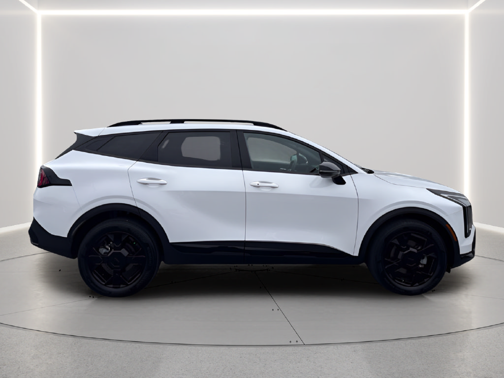 Certified 2026 Kia Sportage X-Line w/ X-Line Premium Package AWD/4WD image 6