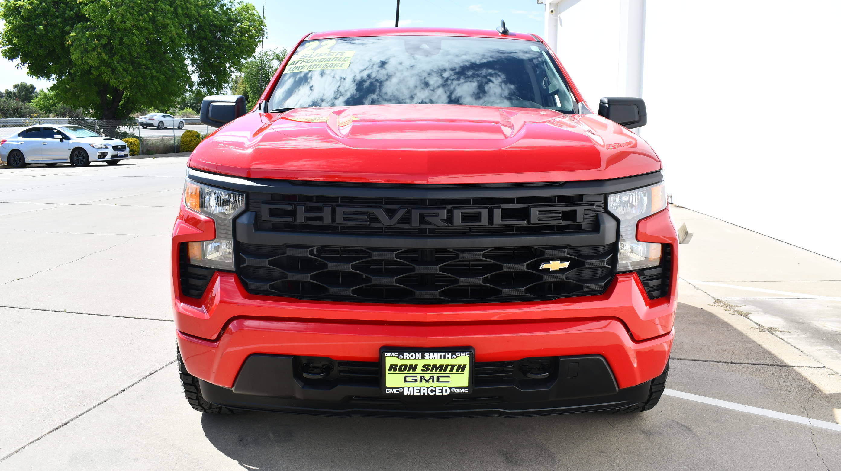 Used 2022 Chevrolet Silverado 1500 Custom image 3
