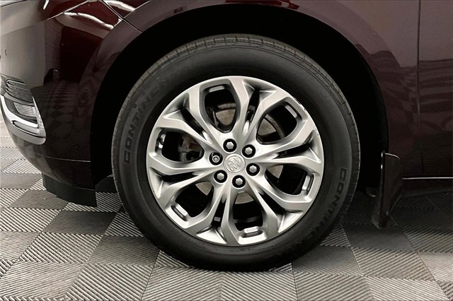 Used 2021 Buick Enclave Avenir image 8