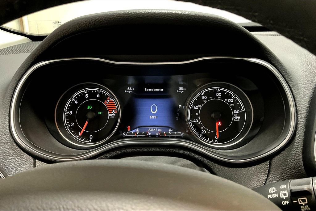 Used 2022 Jeep Cherokee Limited AWD/4WD image 13