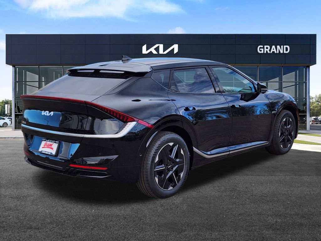 New 2025 Kia EV6 Wind image 5