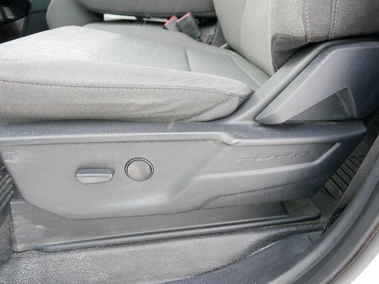 Certified 2024 Ford F350 XLT image 15