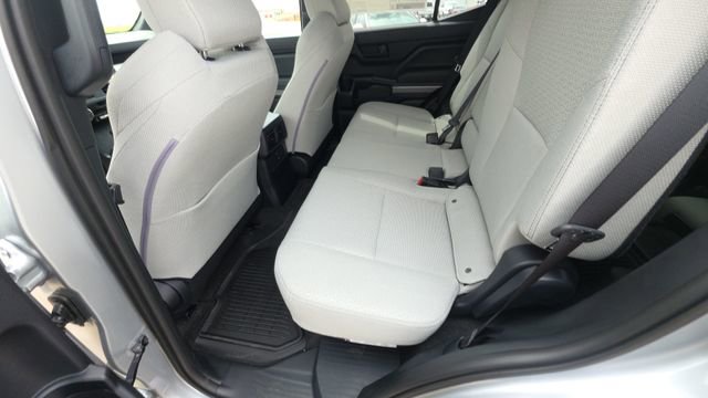 New 2026 Toyota 4Runner SR5 AWD/4WD image 18