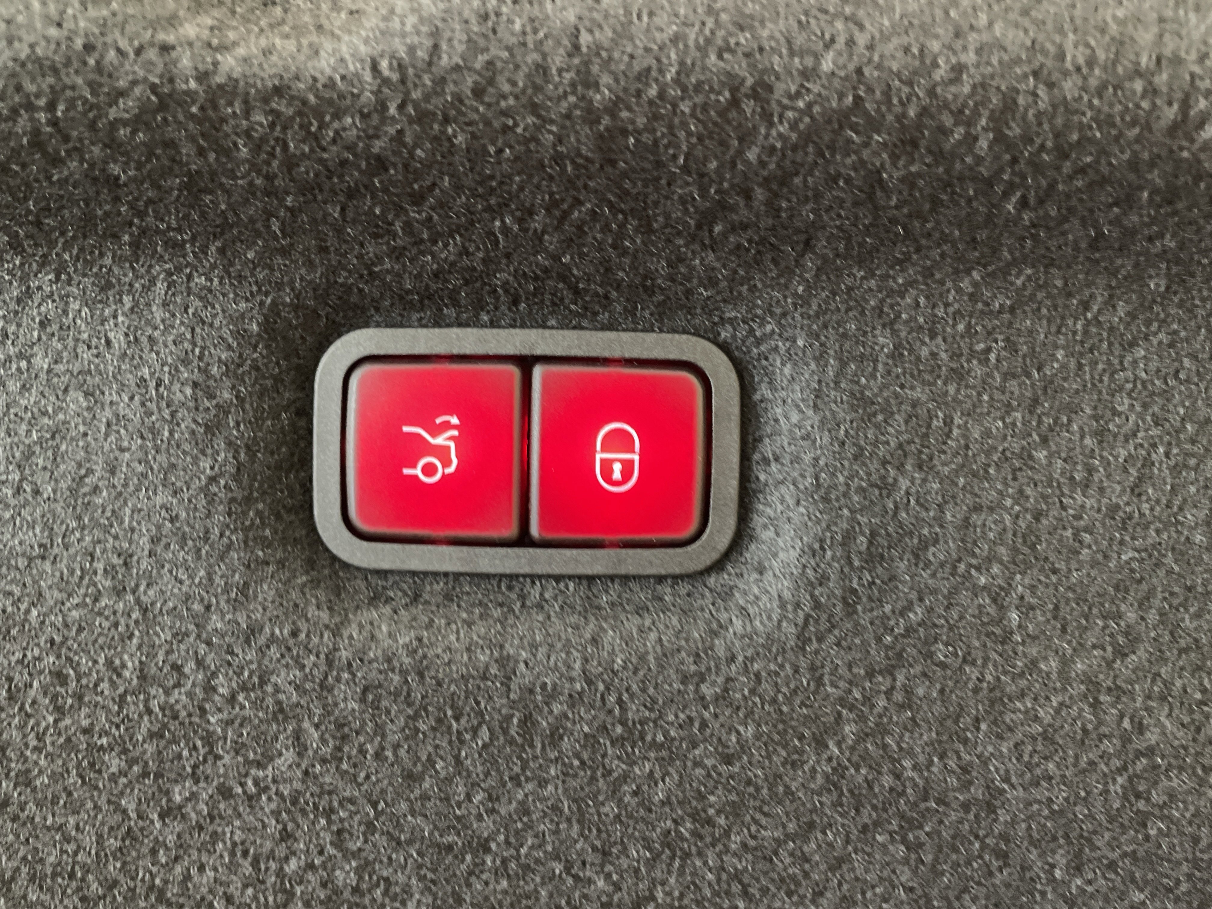 New 2026 Mercedes-Benz SL 63 AMG S e Performance 4MATIC image 18