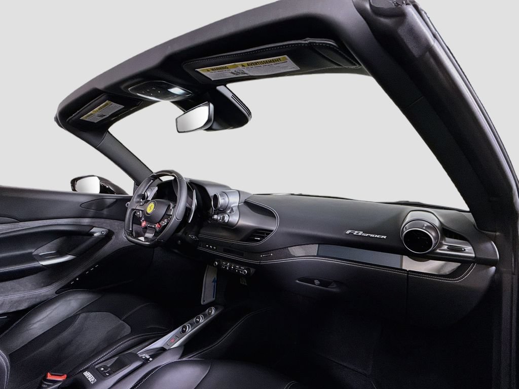 Certified 2023 Ferrari F8 Tributo RWD image 17