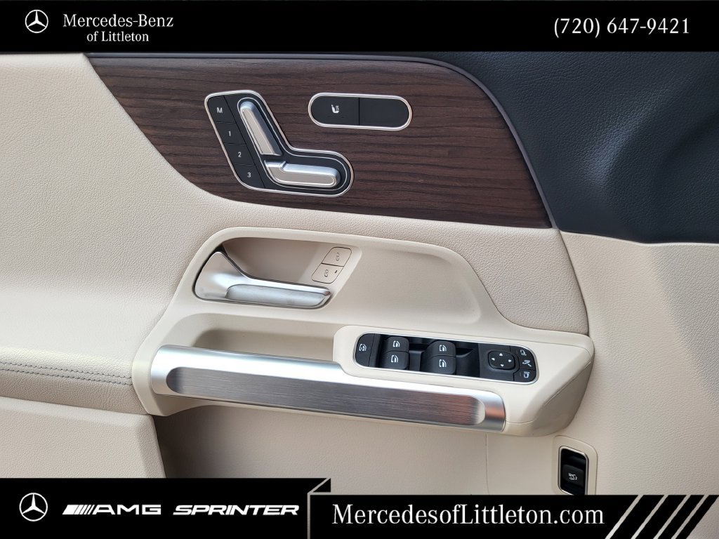 New 2026 Mercedes-Benz GLB 250 4MATIC image 22