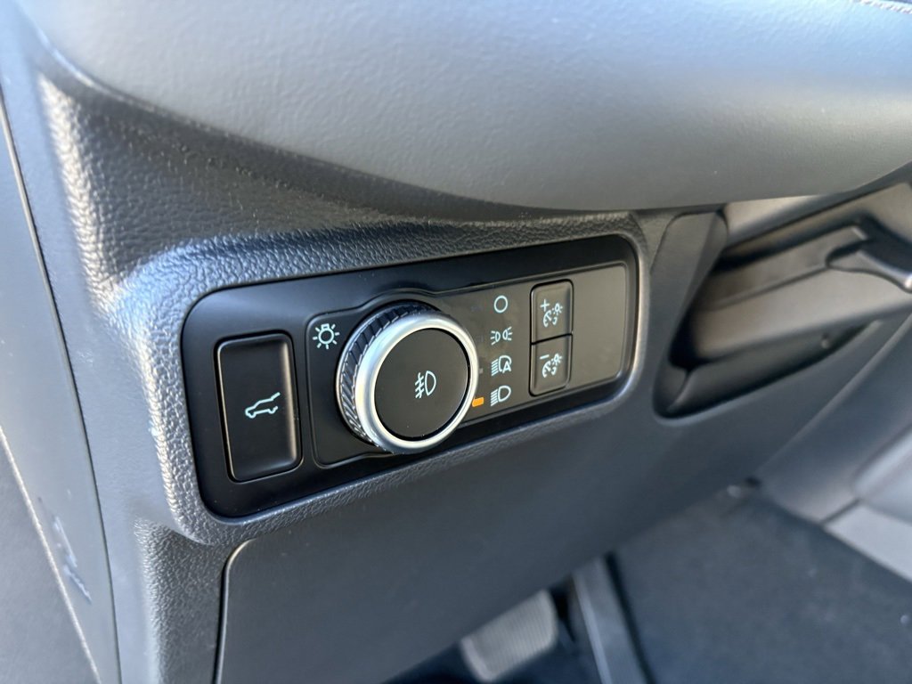 New 2026 Ford Explorer Active w/ Active Comfort Package image 38