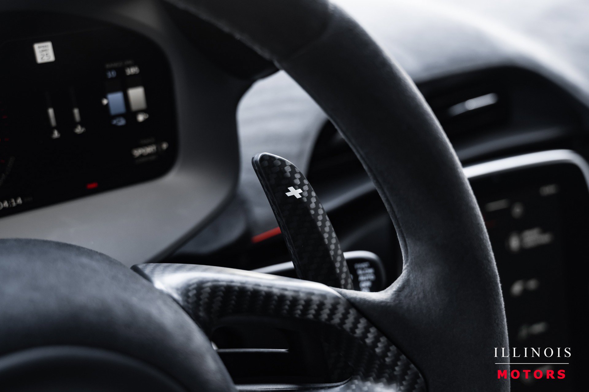 Used 2023 McLaren Artura image 33