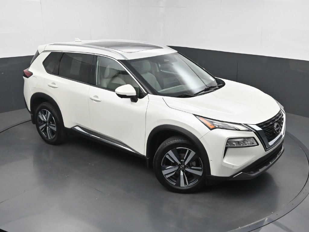 Used 2023 Nissan Rogue SL w/ SL Premium Package FWD image 34