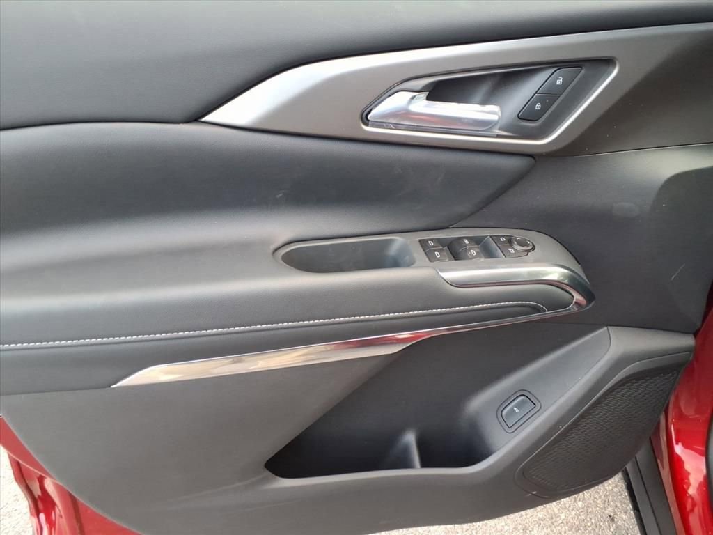 New 2026 Chevrolet Traverse LT image 13