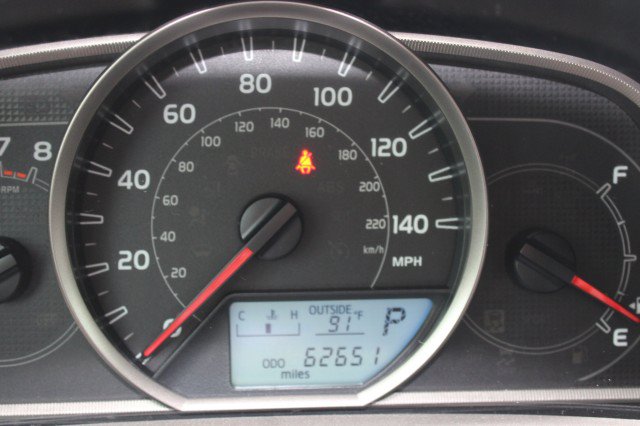 Used 2015 Toyota RAV4 LE FWD image 22