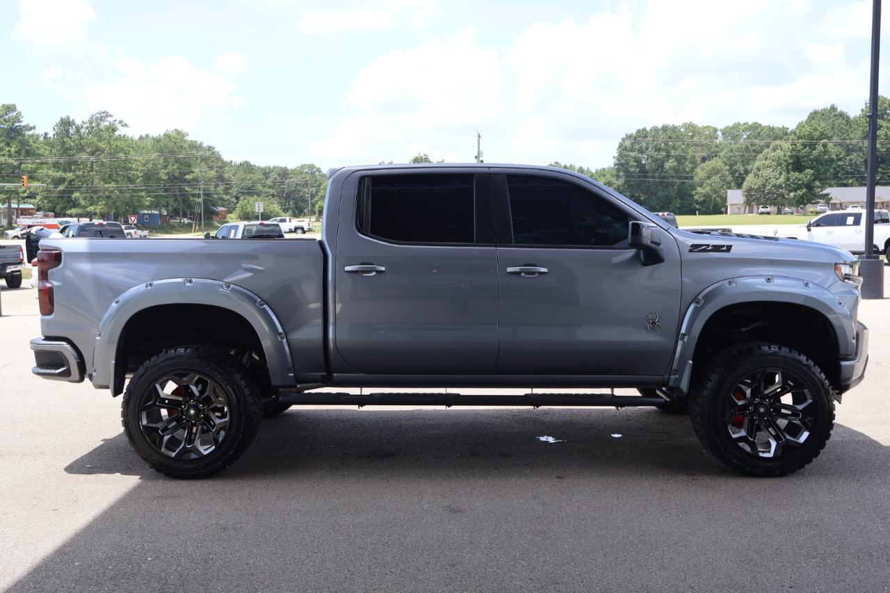 Used 2022 Chevrolet Silverado 1500 RST w/ Safety Package AWD/4WD image 4