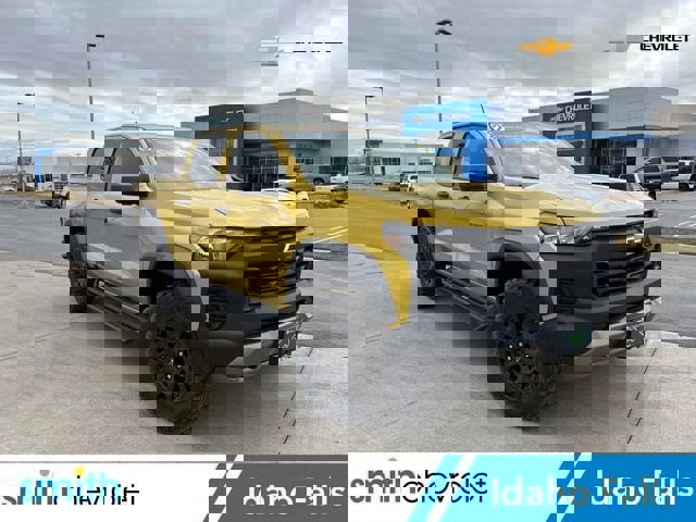 Certified 2023 Chevrolet Colorado Trail Boss w/ Advanced Trailering Package image 1