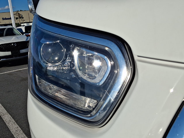Used 2023 Ford Transit 350 XLT RWD image 9