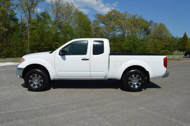 Used 2010 Nissan Frontier SE AWD/4WD image 6