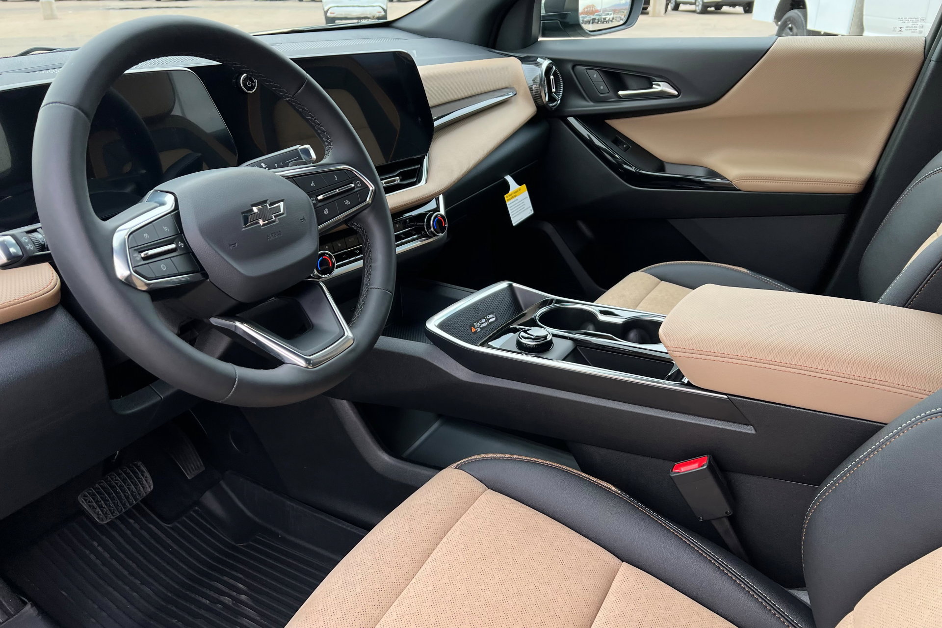 New 2026 Chevrolet Equinox ACTIV image 16