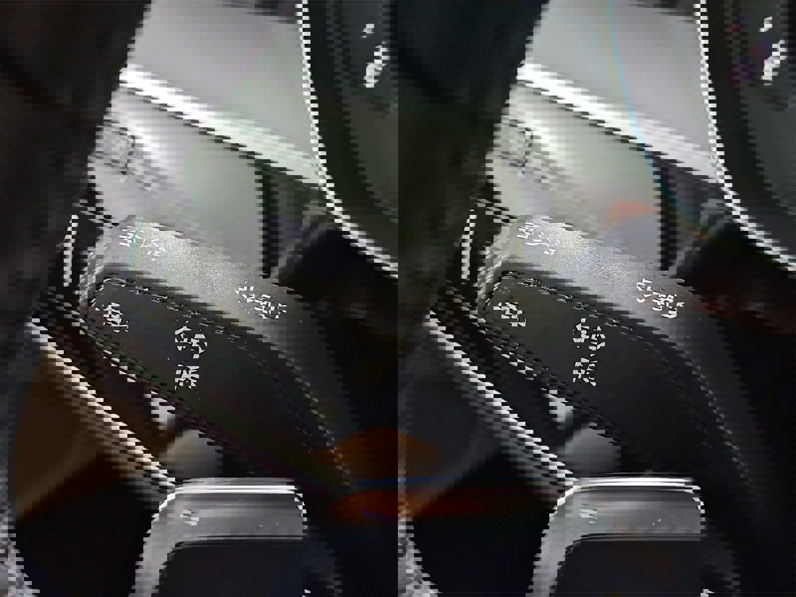 Used 2020 Audi A8 L 4.0T image 28