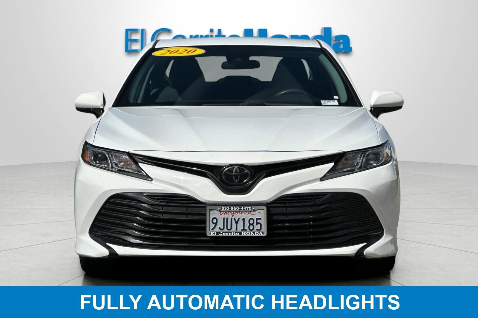 Used 2020 Toyota Camry LE FWD image 8