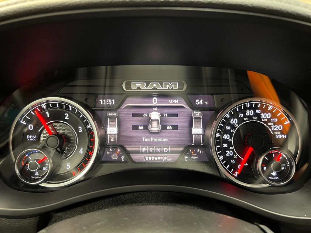 Used 2019 RAM 2500 Laramie image 12