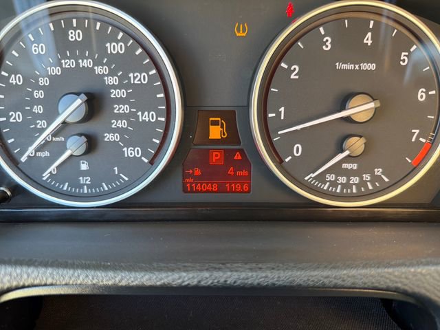 Used 2011 BMW X5 xDrive35i image 16