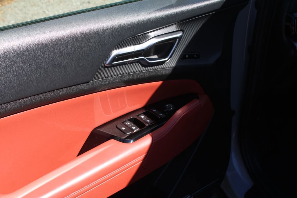 Certified 2023 Kia Sportage SX image 19