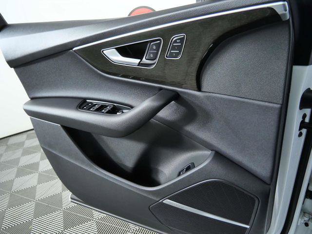 Used 2025 Audi Q7 2.0T Premium w/ Convenience Plus Package image 24