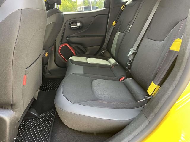 Used 2017 Jeep Renegade Trailhawk image 10