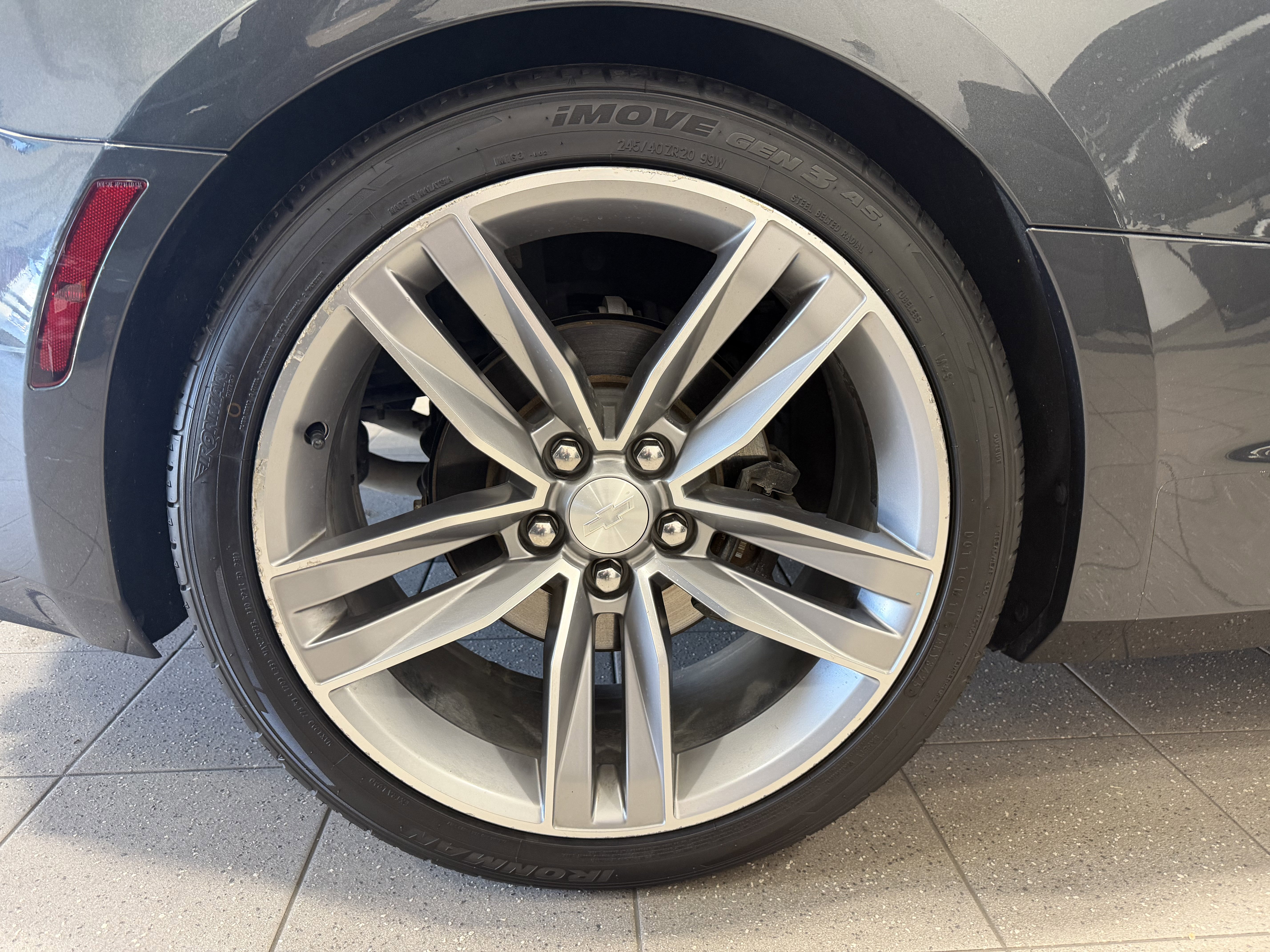 Used 2017 Chevrolet Camaro LT w/ RS Package image 10