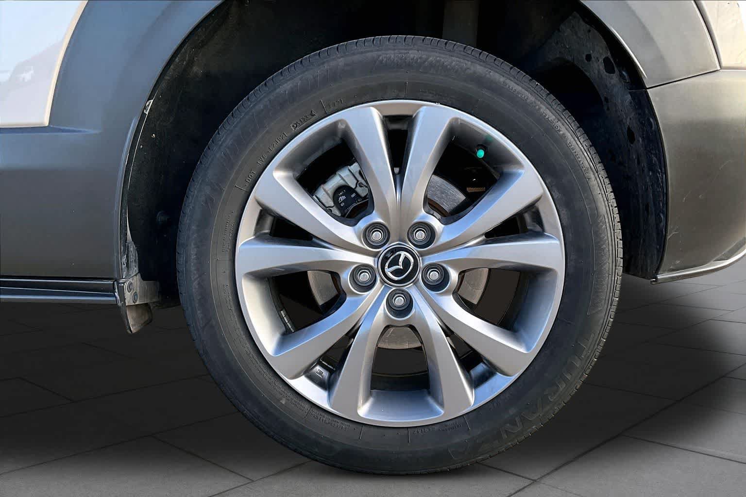 Used 2024 MAZDA CX-30 AWD 2.5 S w/ Premium Package image 19
