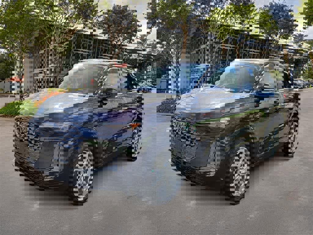 New 2025 Audi Q5 Premium Plus